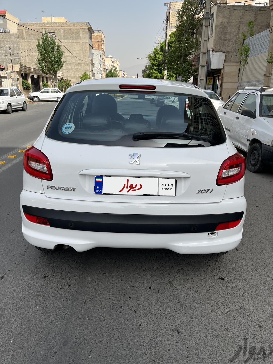 خودرو 207 دنده ای بی رنگ